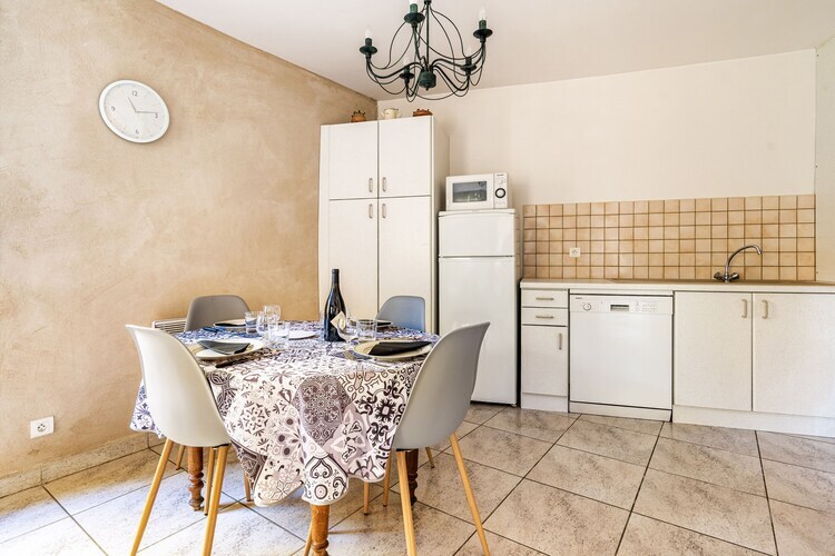 Maison de village à Minerve, cour privée en pierre - Photo 9