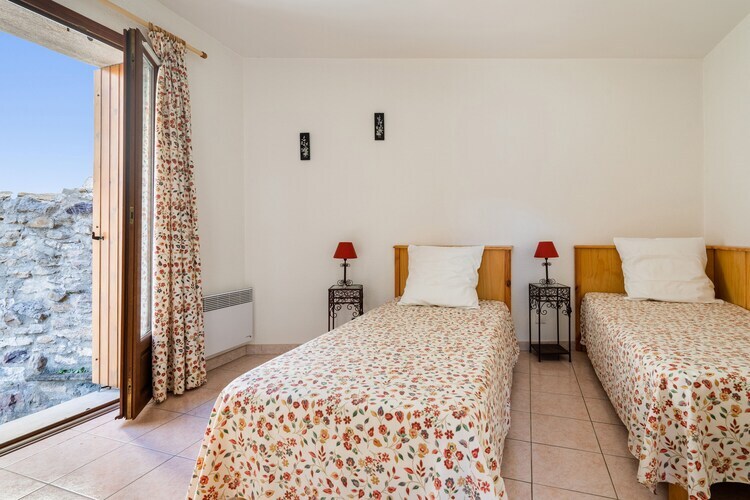 Maison de village à Minerve, cour privée en pierre - Photo 18