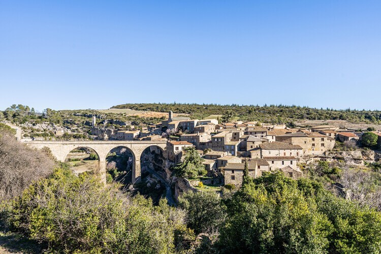 Maison de village à Minerve, cour privée en pierre - Photo 23