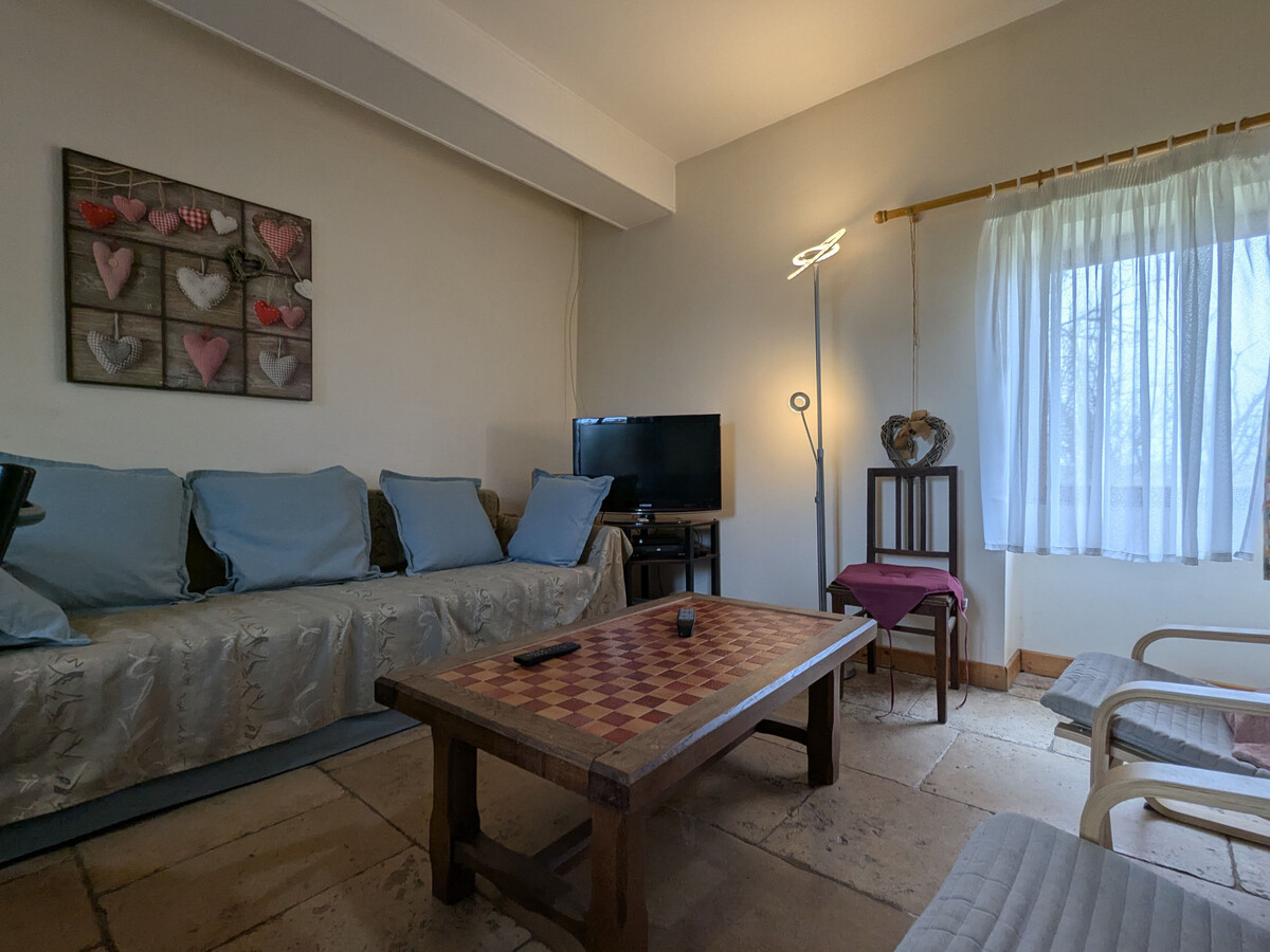 Fermette berrichonne 4 pers. • Terrasse, barbecue, piscine - Photo 2