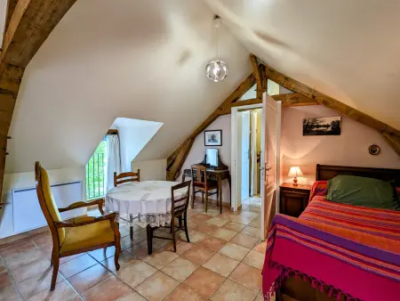 Gîte avec étang privé au cœur du Berry, à Saulnay : photo 2