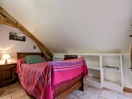 Gîte avec étang privé au cœur du Berry, à Saulnay : photo 11