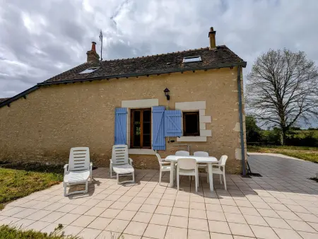 Gîte avec étang privé au cœur du Berry, à Saulnay : photo 14