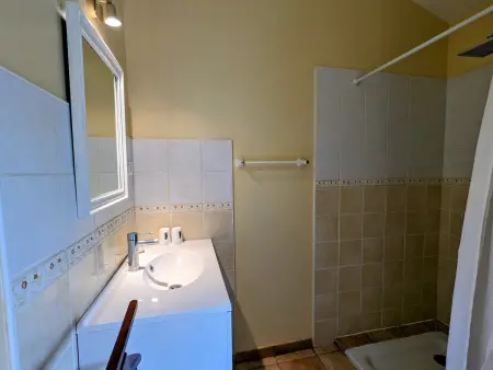 Gîte avec étang privé au cœur du Berry, à Saulnay : photo 18