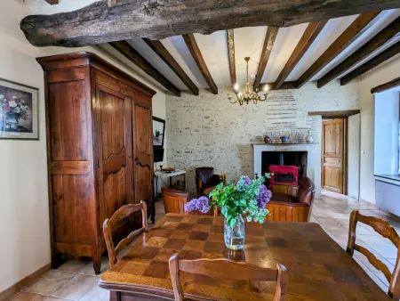 Gîte avec étang privé au cœur du Berry, à Saulnay : photo 21