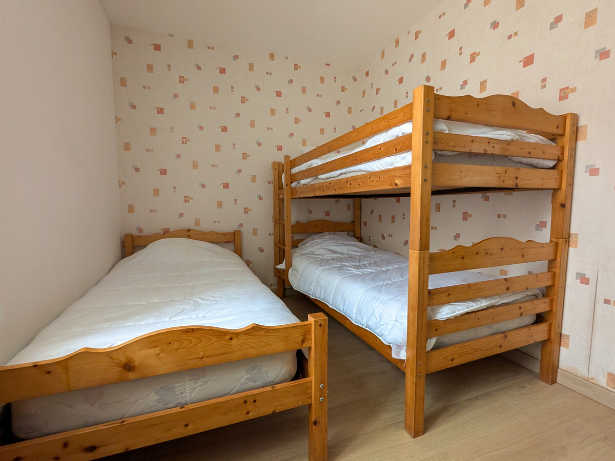 Maison des Hirondelles – Gîte 5 pers. Brenne, cour close - Photo 8