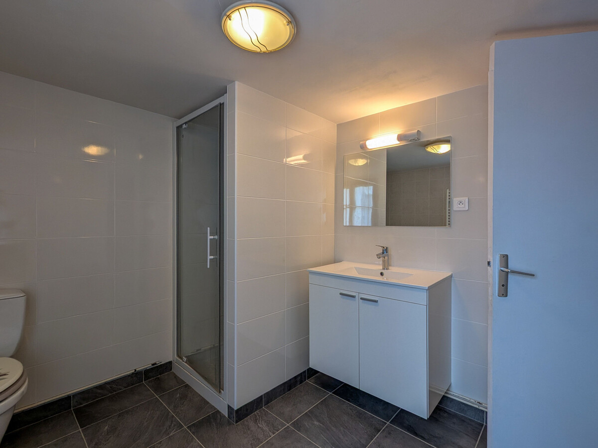 Maison des Hirondelles – Gîte 5 pers. Brenne, cour close - Photo 13