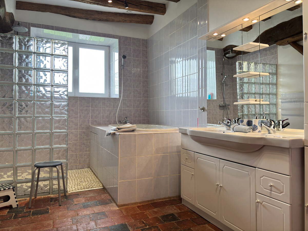 Longère 168 m² avec piscine chauffée en Berry - Photo 30