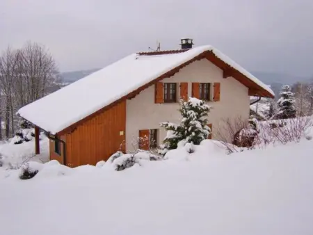 Gîte de montagne 6 pers. avec poêle, terrasse et ski à 17 km : photo 2
