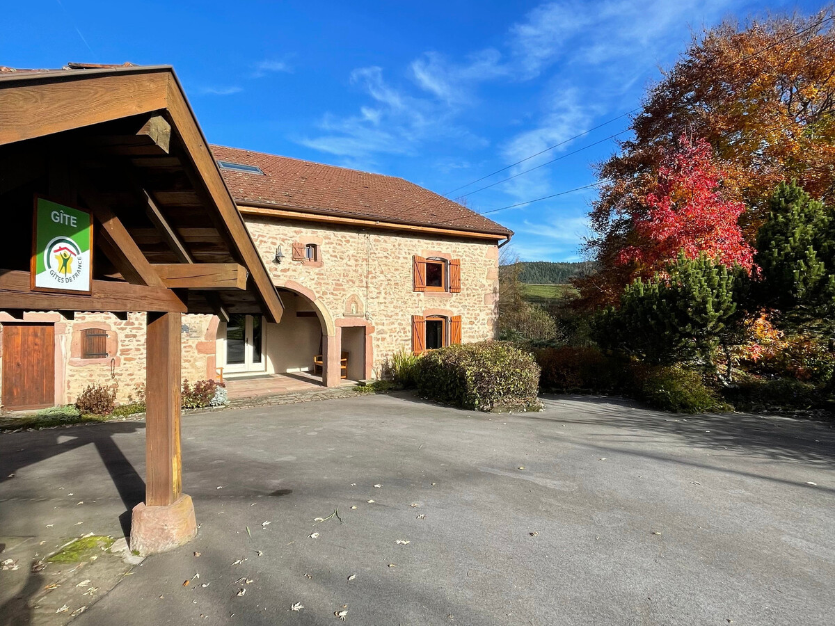 Gîte Ferme Rénovée 10 pers., cheminée et jeux à Belmont - Photo 1