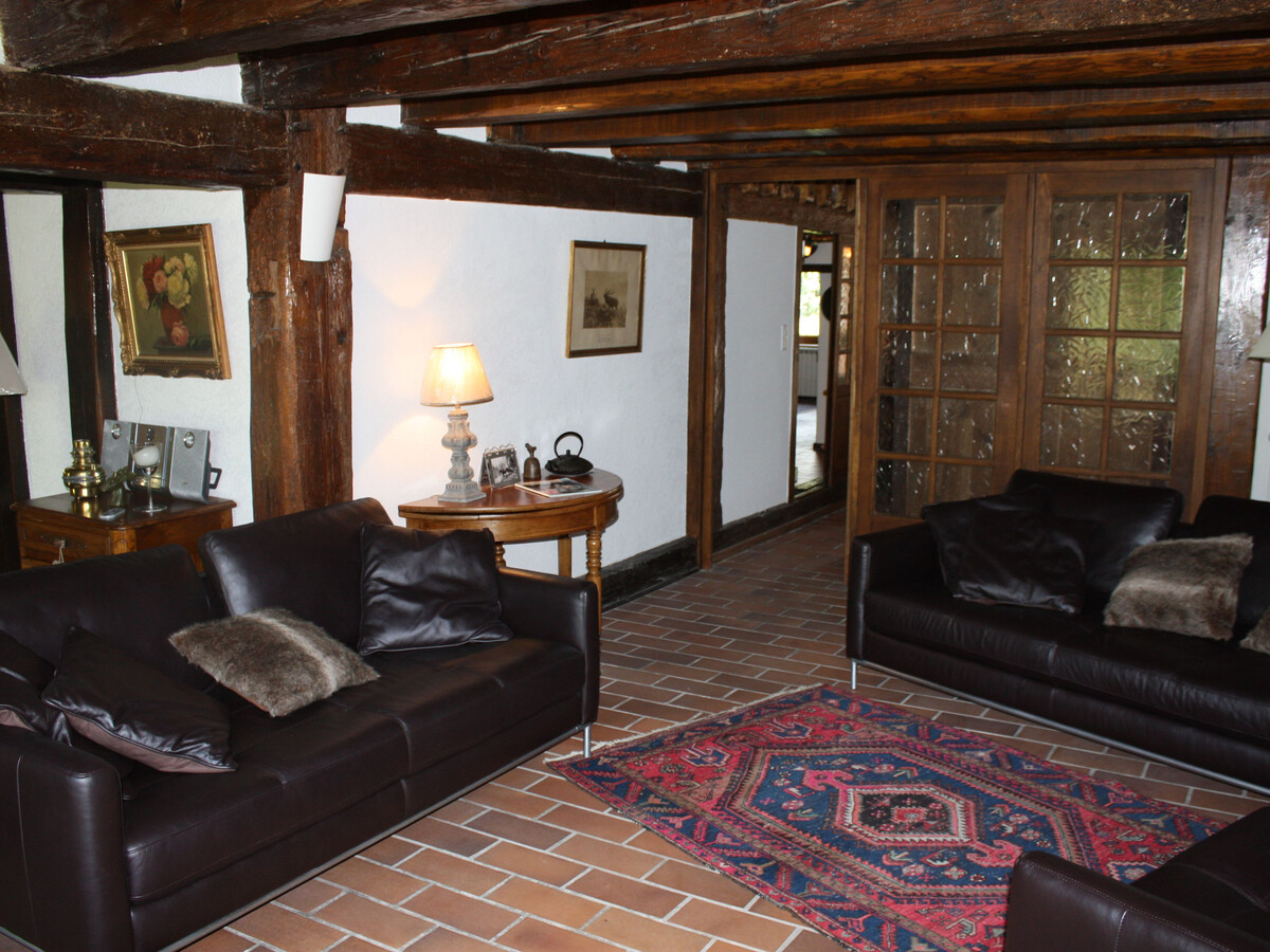 Gîte Ferme Rénovée 10 pers., cheminée et jeux à Belmont - Photo 4