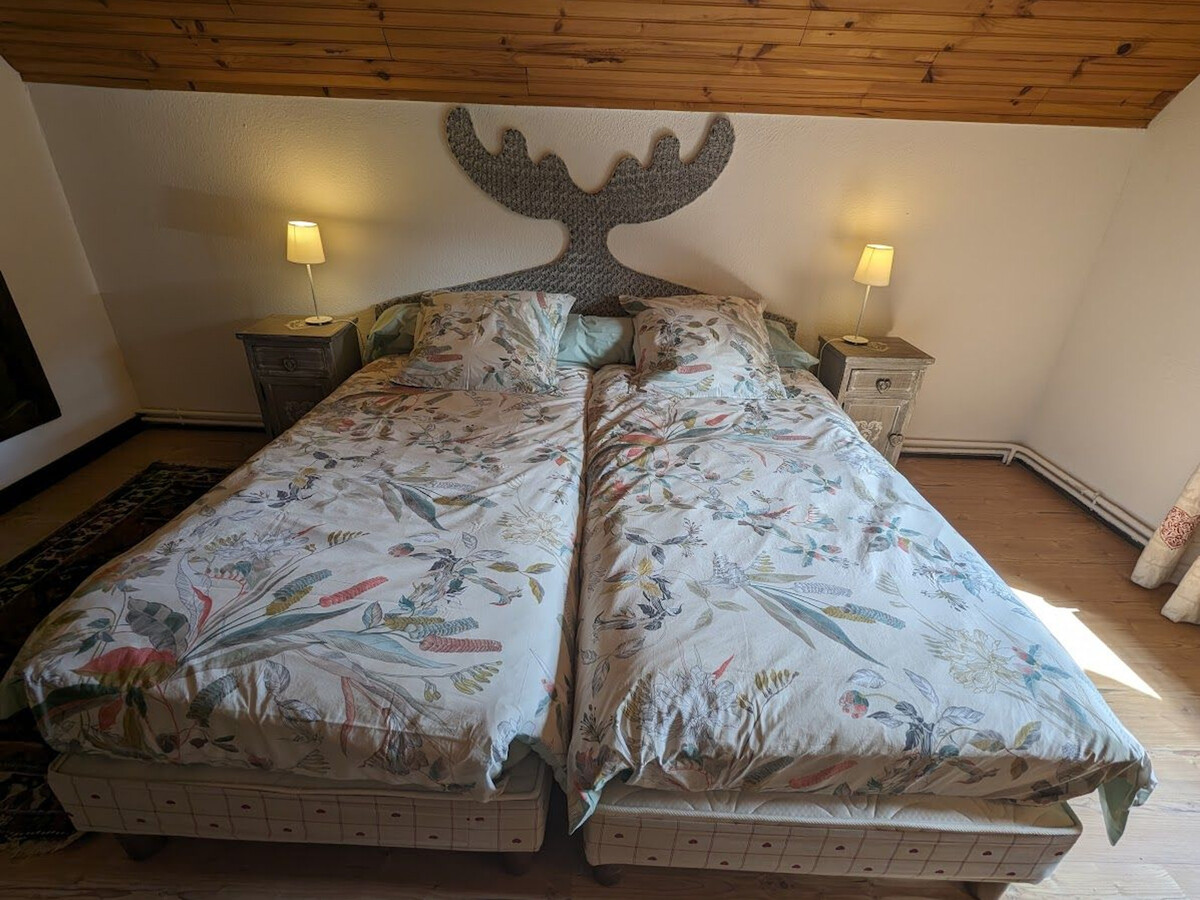 Gîte Ferme Rénovée 10 pers., cheminée et jeux à Belmont - Photo 8
