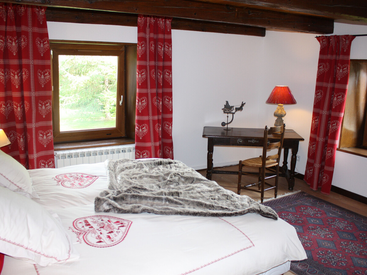 Gîte Ferme Rénovée 10 pers., cheminée et jeux à Belmont - Photo 9