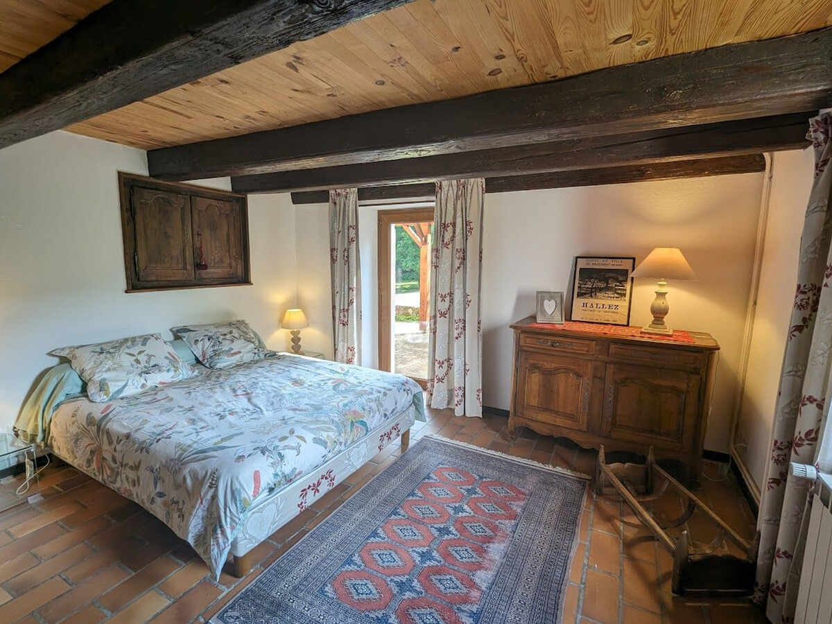 Gîte Ferme Rénovée 10 pers., cheminée et jeux à Belmont - Photo 10