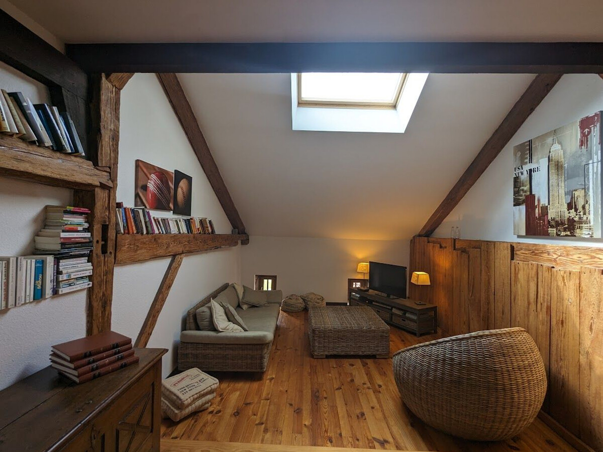 Gîte Ferme Rénovée 10 pers., cheminée et jeux à Belmont - Photo 11