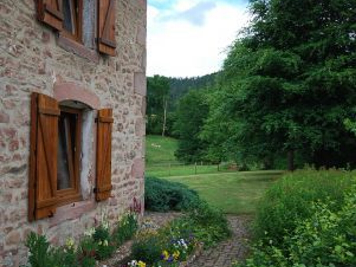 Gîte Ferme Rénovée 10 pers., cheminée et jeux à Belmont - Photo 13