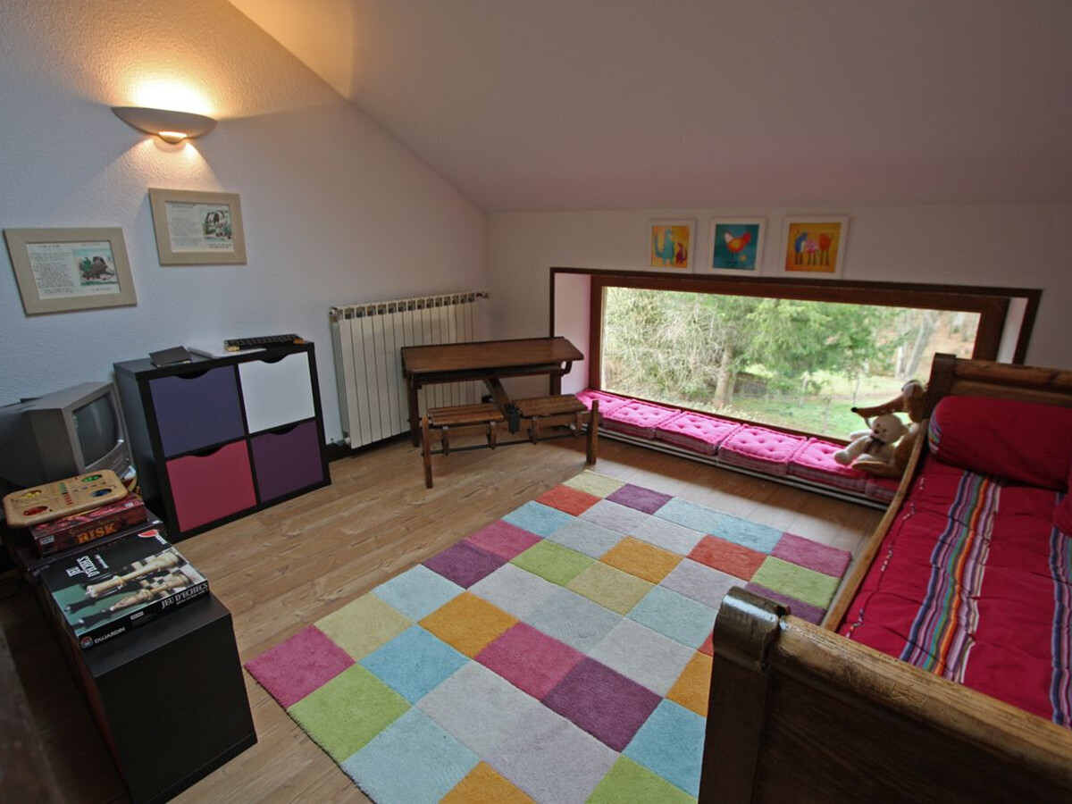 Gîte Ferme Rénovée 10 pers., cheminée et jeux à Belmont - Photo 21