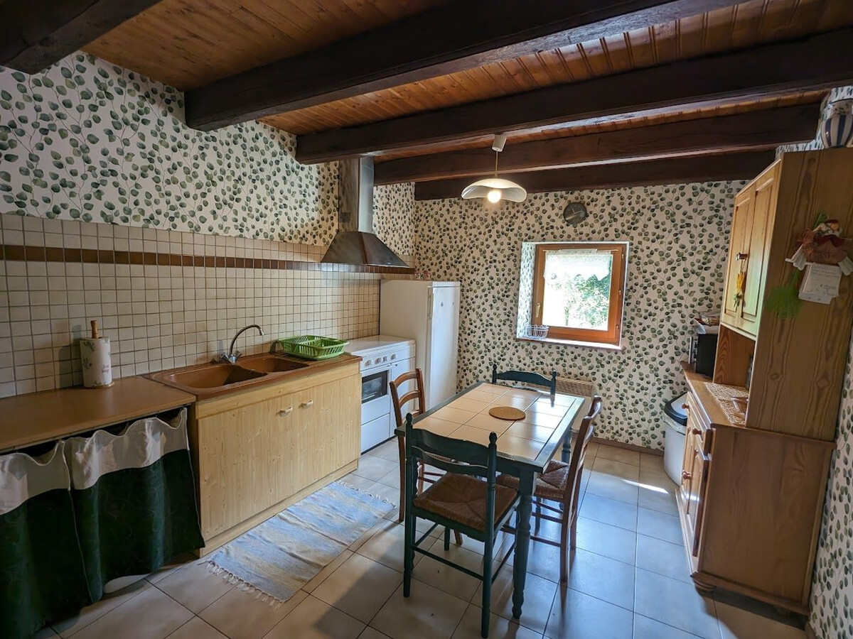 Gîte en pierre au bord du canal de l'Est, Girancourt - Photo 5