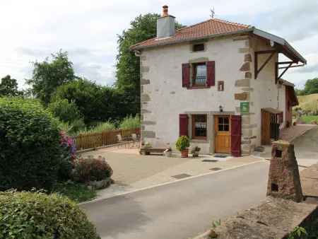 Gîte Tranquille avec Cheminée, Terrasse sur la Saône et Borne EV : photo 6