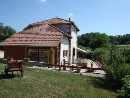 Gîte Tranquille avec Cheminée, Terrasse sur la Saône et Borne EV : photo 10