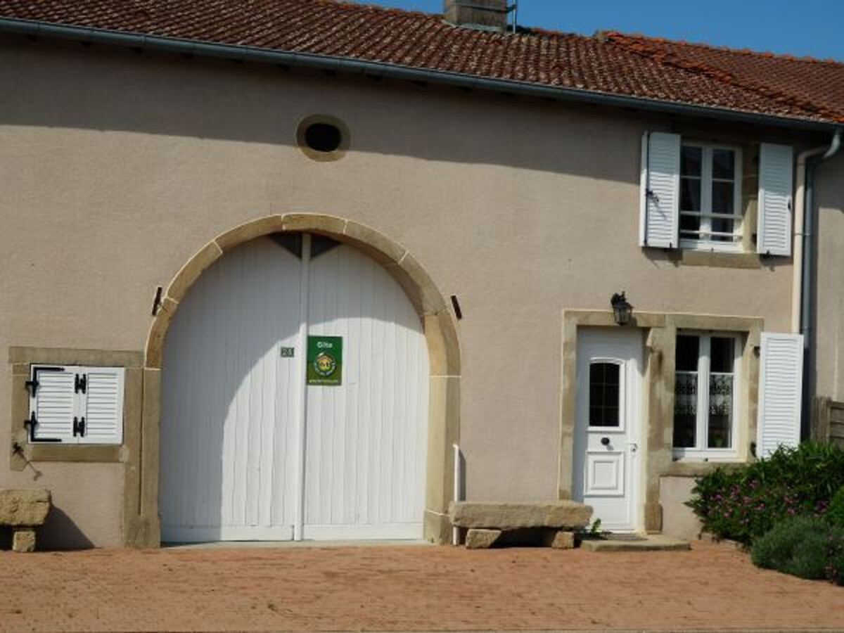 Gîte de caractère avec terrasse à Lironcourt, poêle à bois - Photo 27