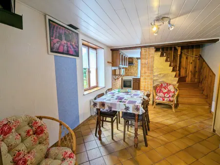 Gîte rustique à Laveline-du-Houx, proche forêt - Photo 3