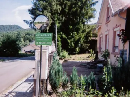 Gîte spacieux avec terrasse et cheminée près de Saint-Dié, à 28 km de Gérardmer - Photo 10