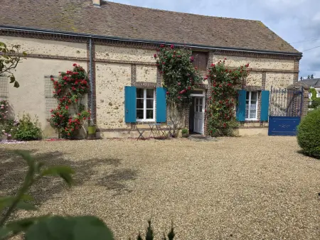 Maison de Cécile : gîte 4 pers. piscine chauffée au Boullay-Thierry : photo 22
