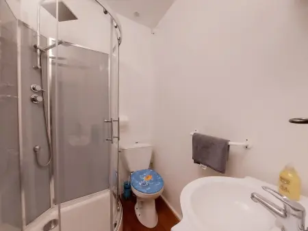Gîte 8 pers. avec piscine chauffée et étang privé : photo 26