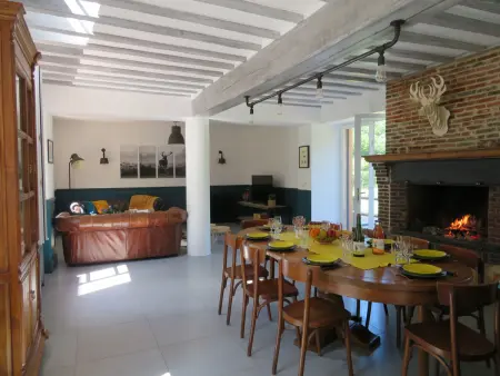 Gîte en forêt du Perche pour 10, cheminée et tyrolienne : photo 2