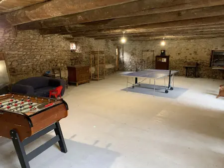 Grande maison rénovée avec jardin, proche de la basilique de Brioude, idéale pour randonnées et sports nautiques - Photo 22