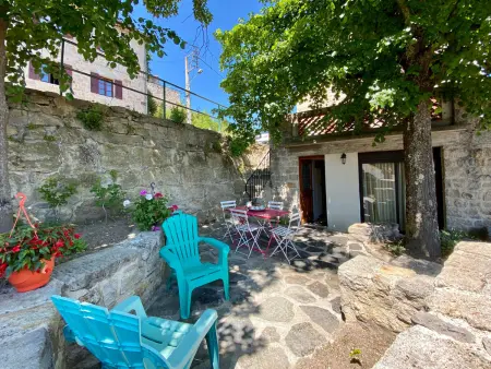 Gîte à Blavozy, terrasse privée, 5 km du Puy-en-Velay : photo 2
