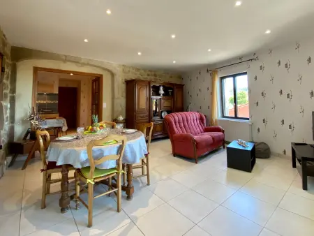 Gîte à Blavozy, terrasse privée, 5 km du Puy-en-Velay : photo 6