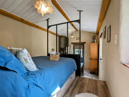 Cabane de Vigne en Auvergne pour Escapade Romantique : photo 9