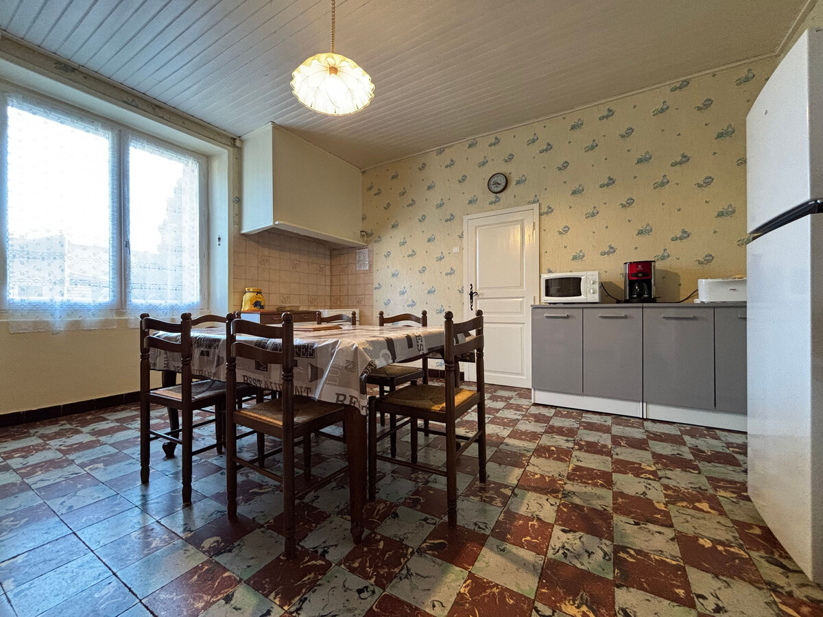 Gîte familial 3 chambres avec cour fermée à Solignac-sur-Loire - Photo 3