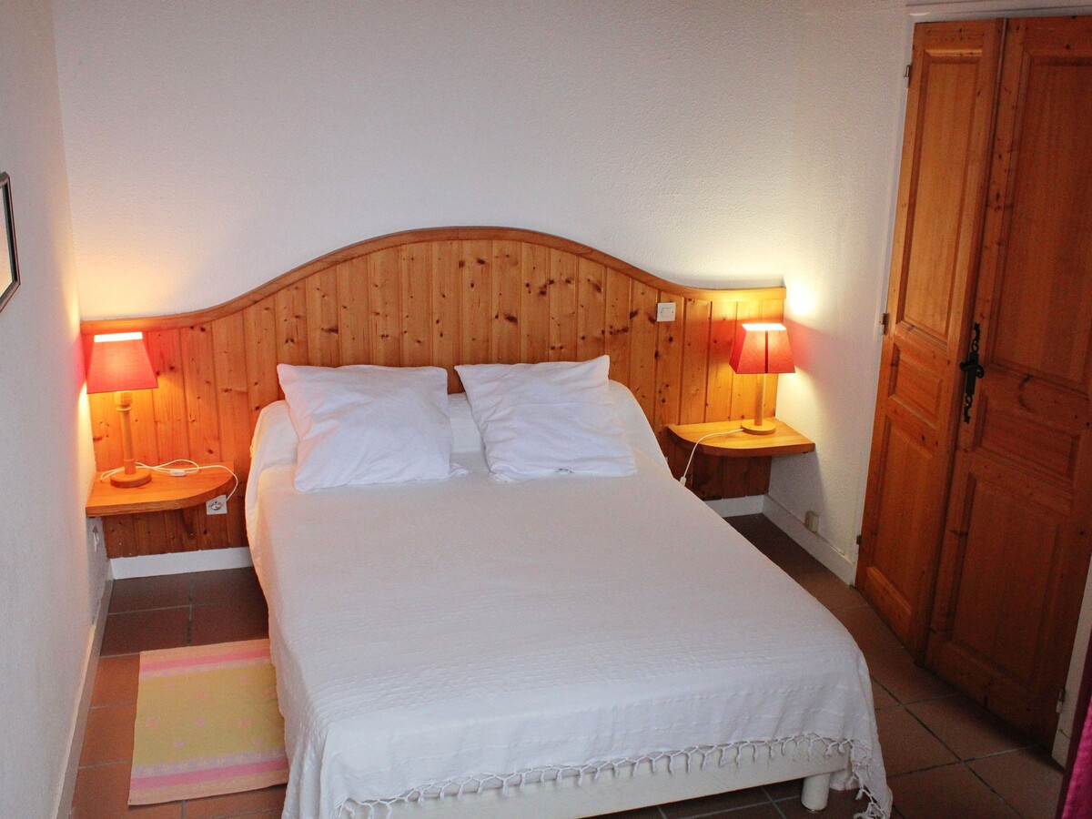 Gîte de plain-pied en ancienne école, cour privée 70 m² - Photo 2