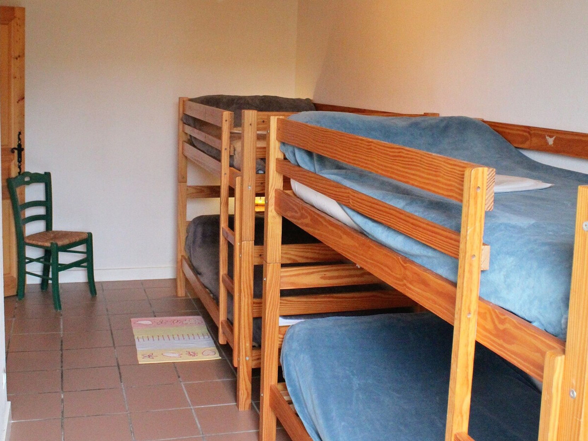 Gîte de plain-pied en ancienne école, cour privée 70 m² - Photo 6