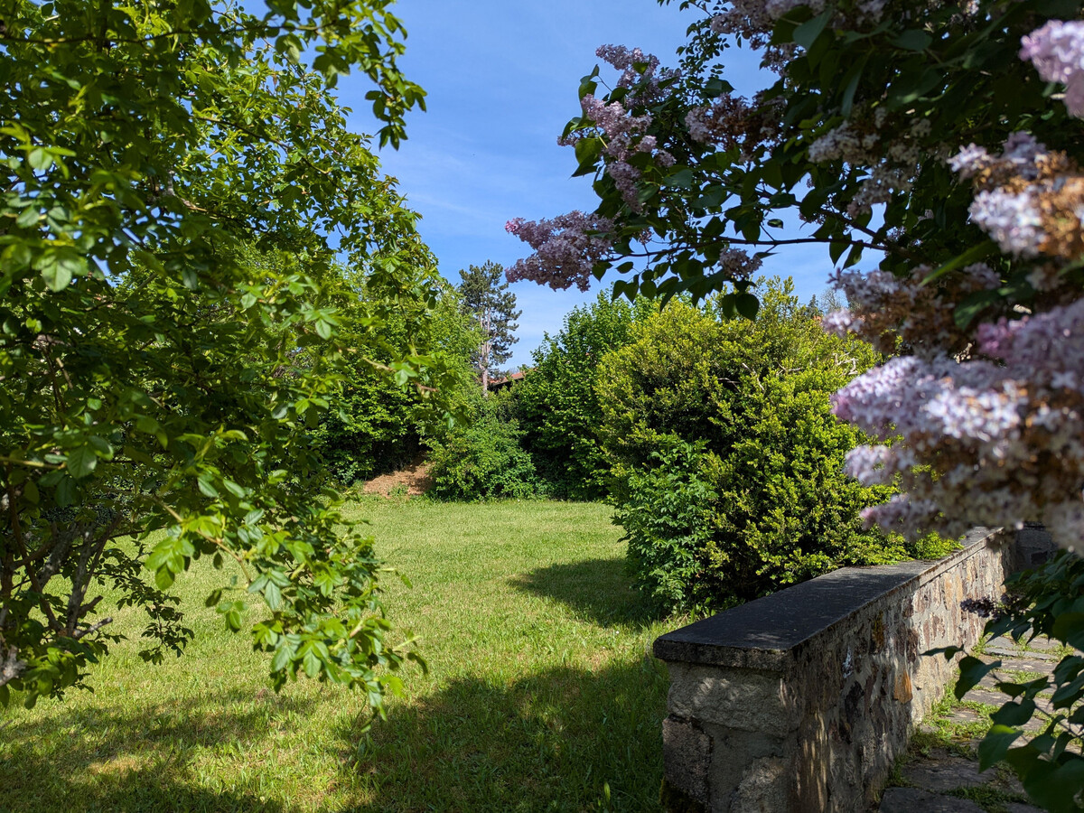 Gîte 6 pers. à Allègre, 700 m² de terrain et accès direct au bourg - Photo 3