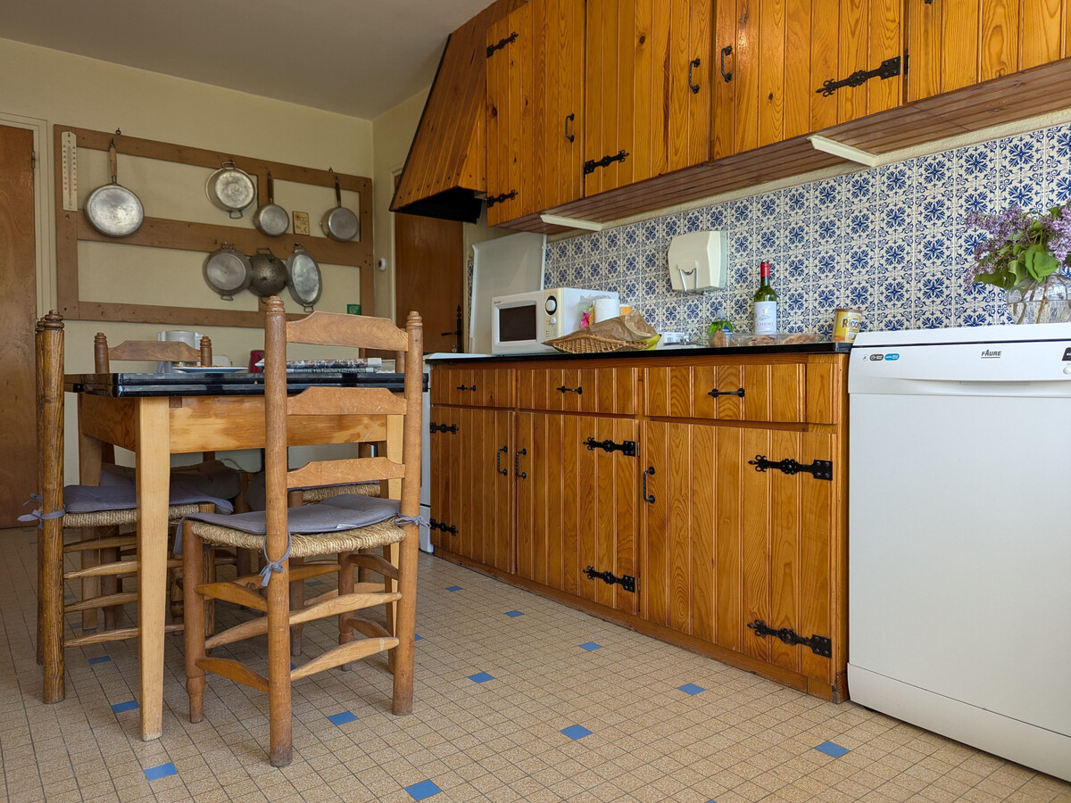 Gîte 6 pers. à Allègre, 700 m² de terrain et accès direct au bourg - Photo 6