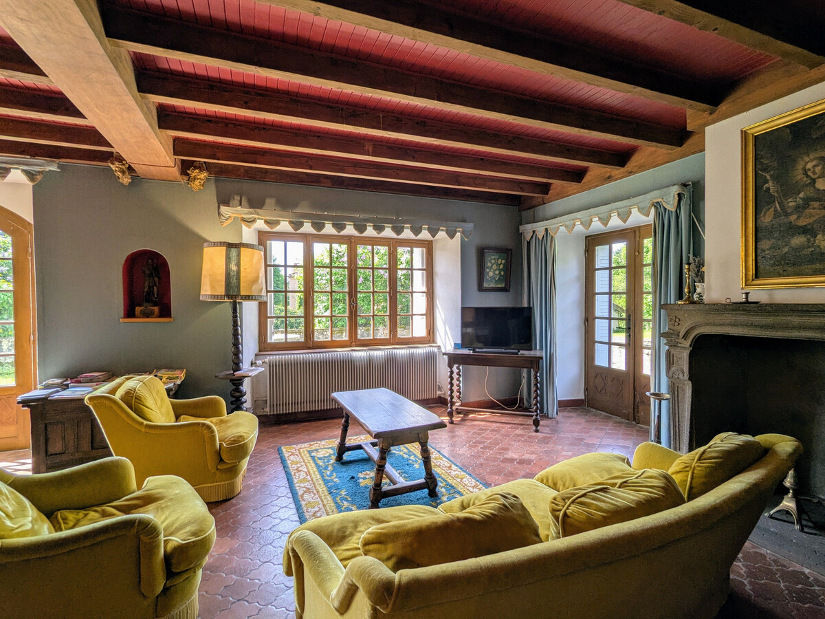 Gîte 6 pers. à Allègre, 700 m² de terrain et accès direct au bourg - Photo 8