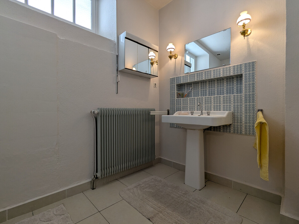 Gîte 6 pers. à Allègre, 700 m² de terrain et accès direct au bourg - Photo 15