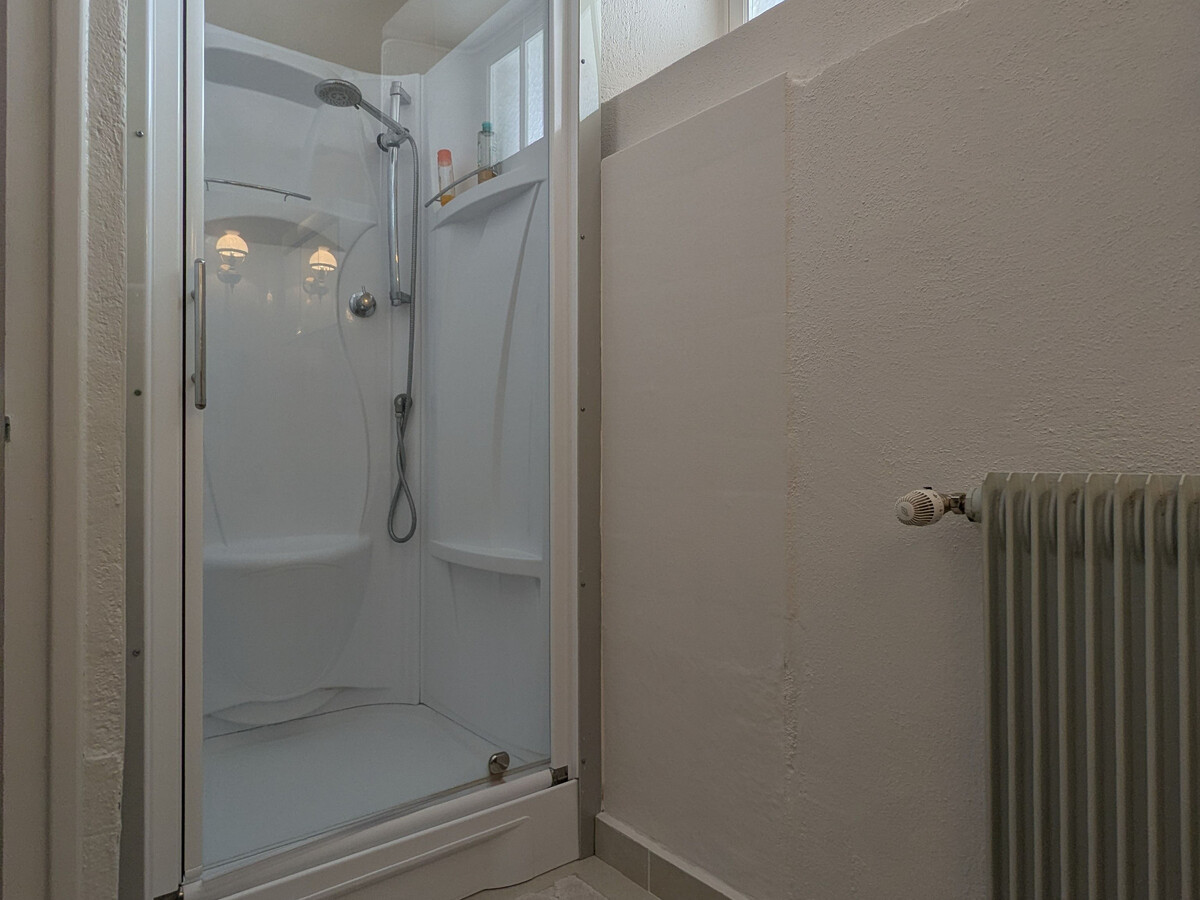 Gîte 6 pers. à Allègre, 700 m² de terrain et accès direct au bourg - Photo 16