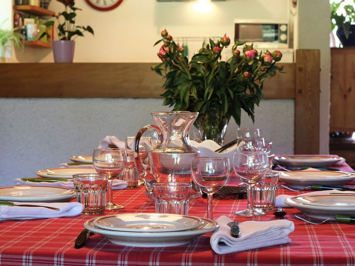 Gîte Nature au Chambon-sur-Lignon : 2 terrasses, 5-7 pers. - Photo 2
