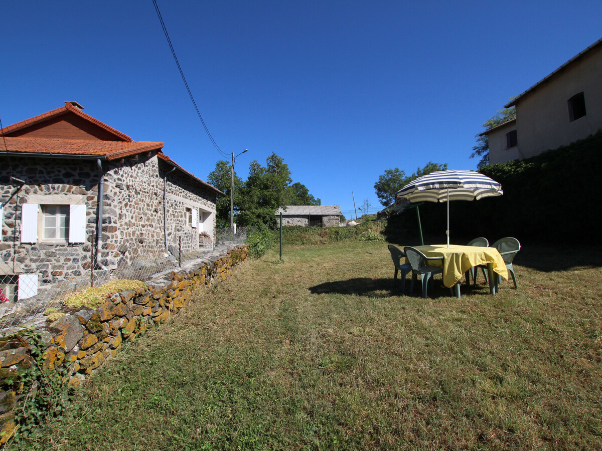 Gîte 2 chambres en hameau calme à Lantriac - Photo 11