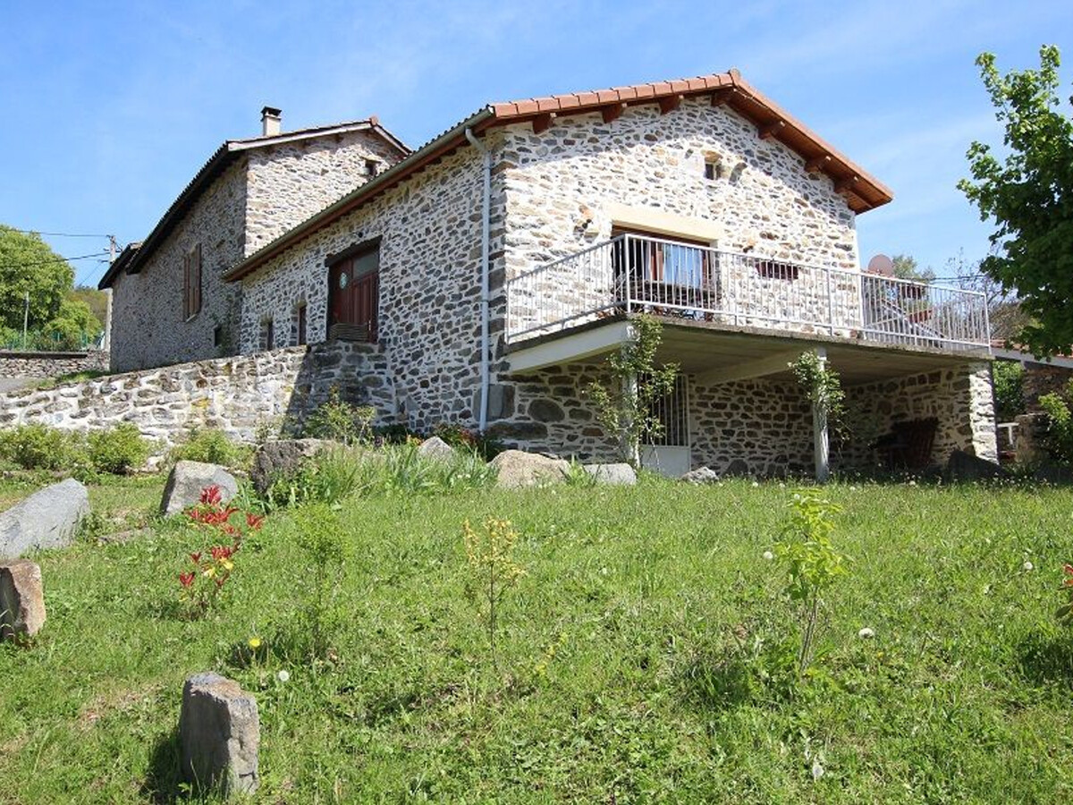 Grange restaurée 8 pers., terrasse 24m² à Retournac - Photo 1