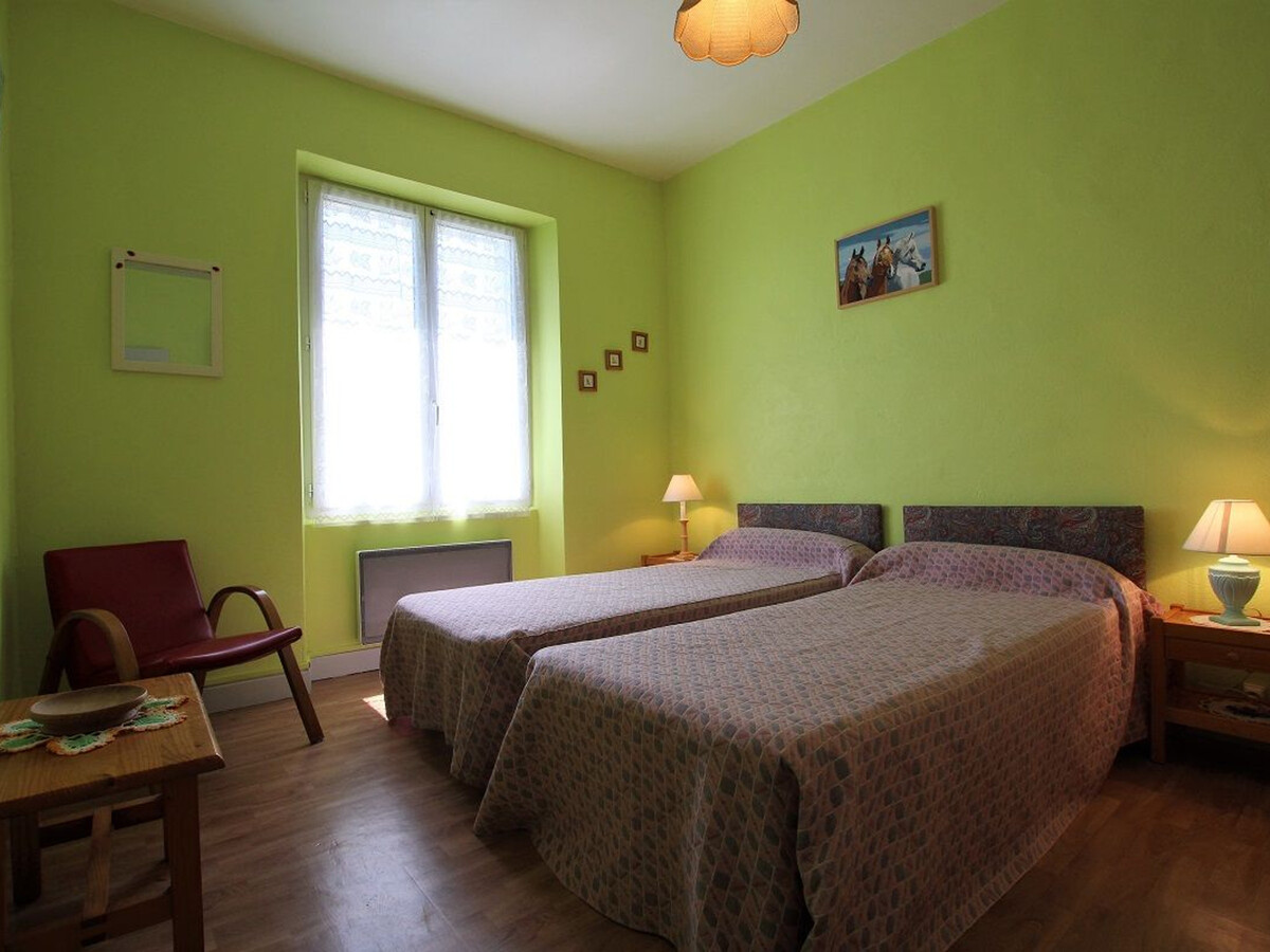 Gîte dans ancienne école, 6 pers., terrain clos 700m² - Photo 6