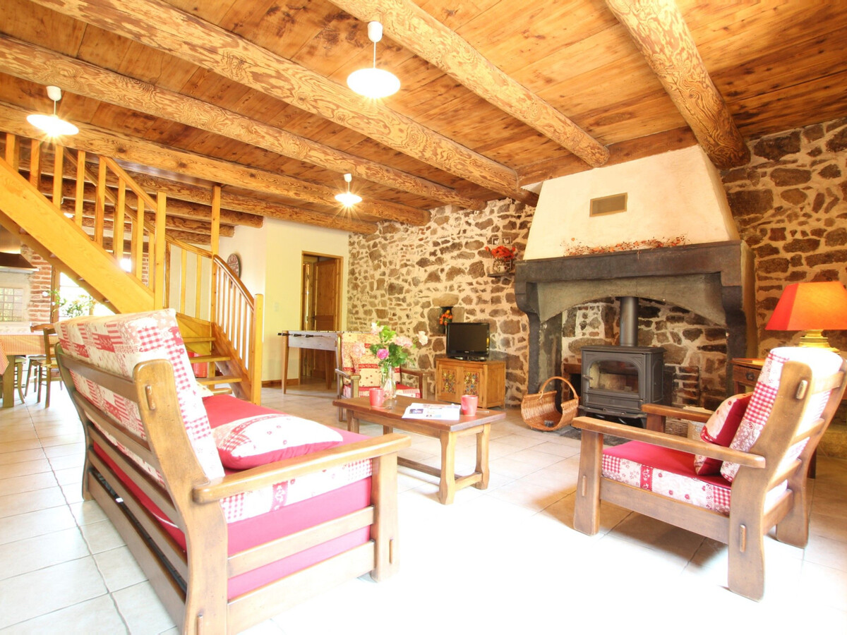 Gîte fermette XIXe siècle avec cour, Aurec-sur-Loire - Photo 1