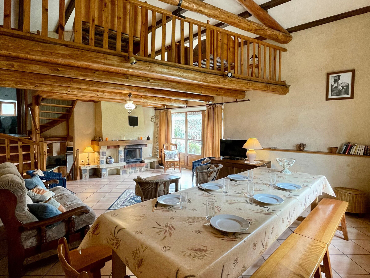Ancienne ferme rénovée avec vue sur les gorges de l'Allier - Photo 3