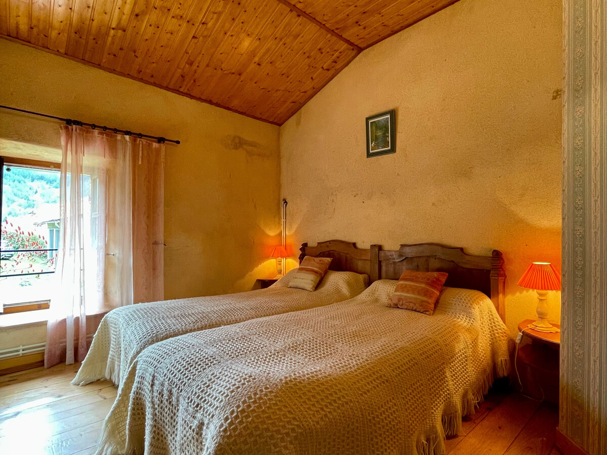 Ancienne ferme rénovée avec vue sur les gorges de l'Allier - Photo 10