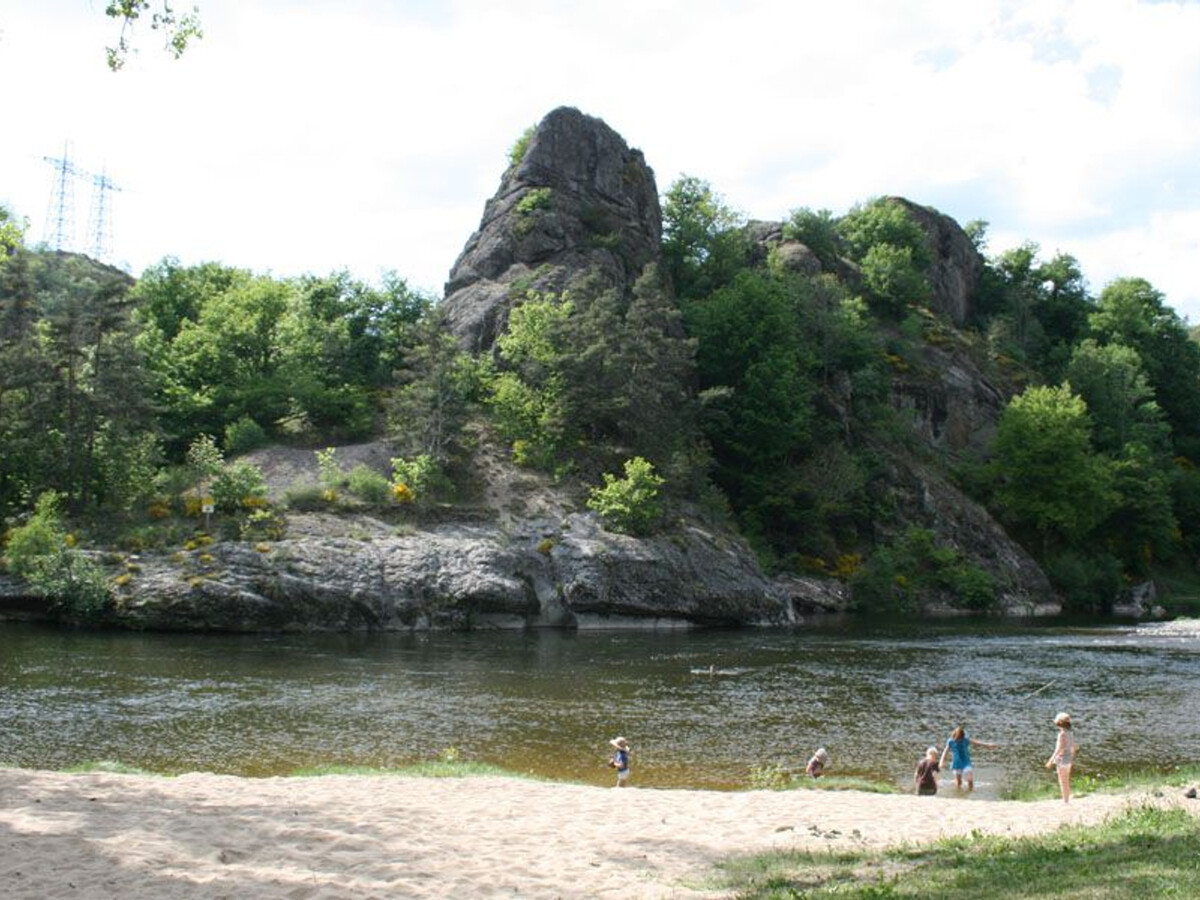 Moulin à vent restauré, vue vallée et parc éolien - Photo 11